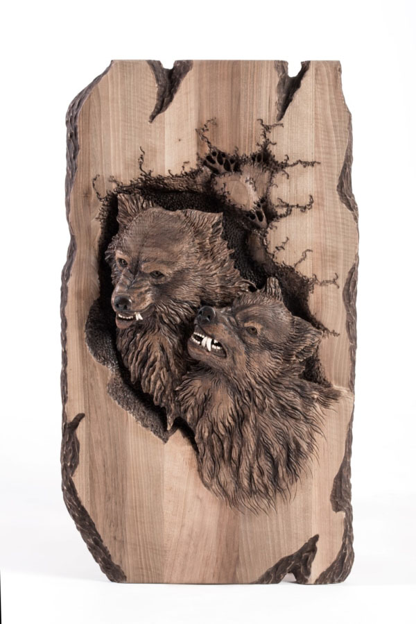 Wood carving Wolves (medium)