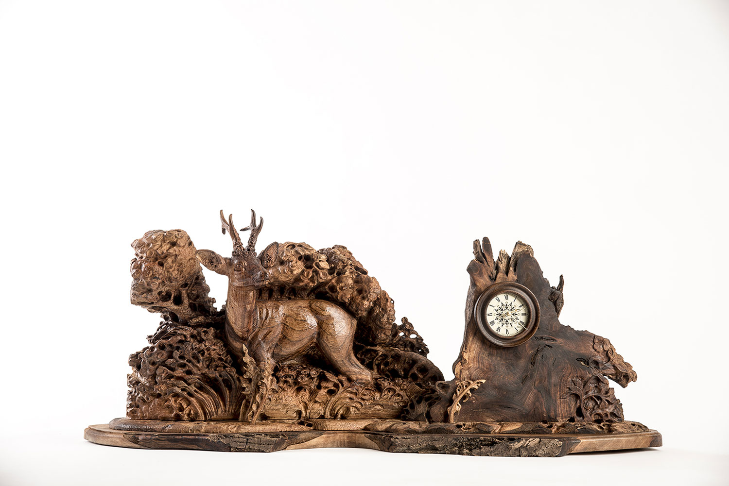 Clock with hand carved Roe Deer