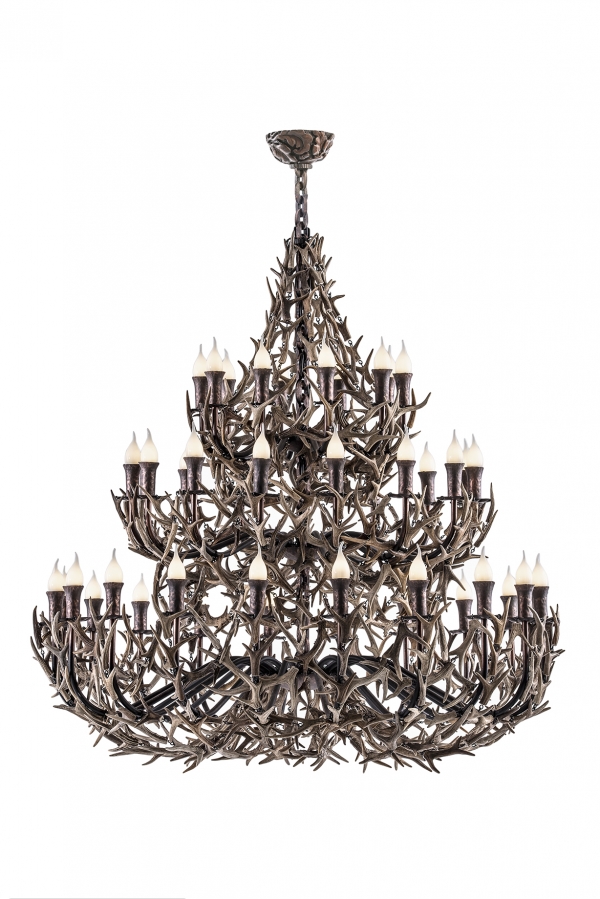 3-Tier Roe Deer Chandelier